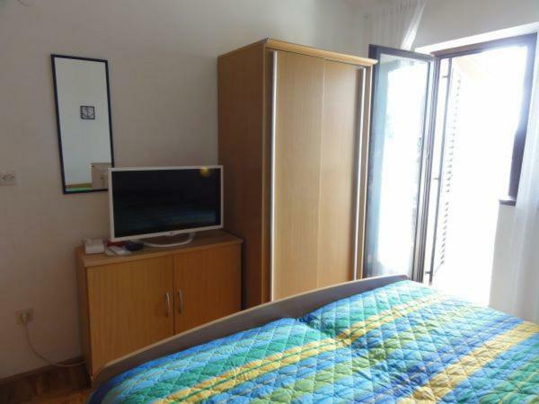 Nice And Cozy Apartment Ferry In Medulin Exterior photo